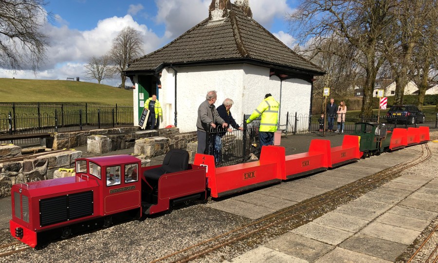 180324 Getting ready for the first passengers